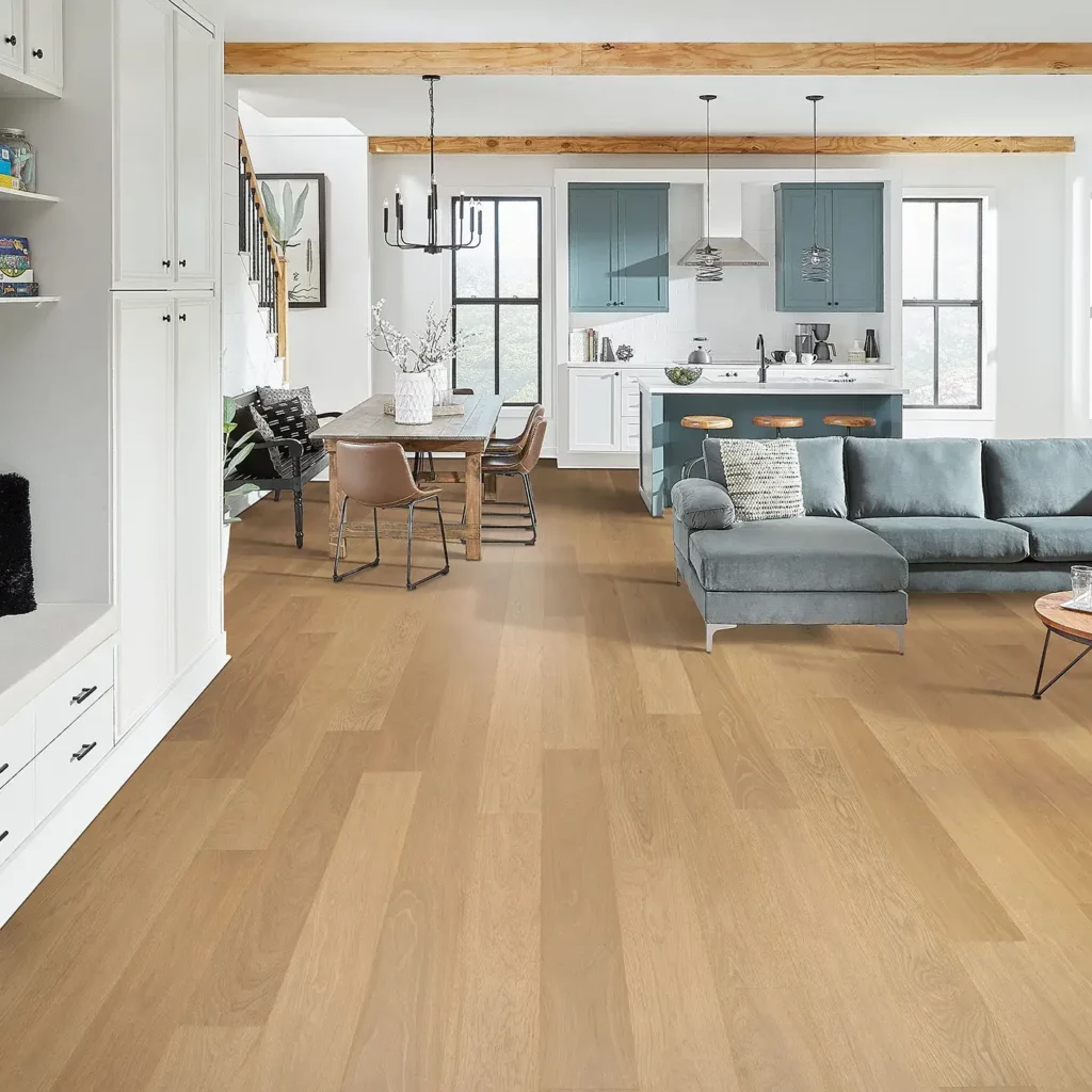 Laminate flooring | Custom Floors